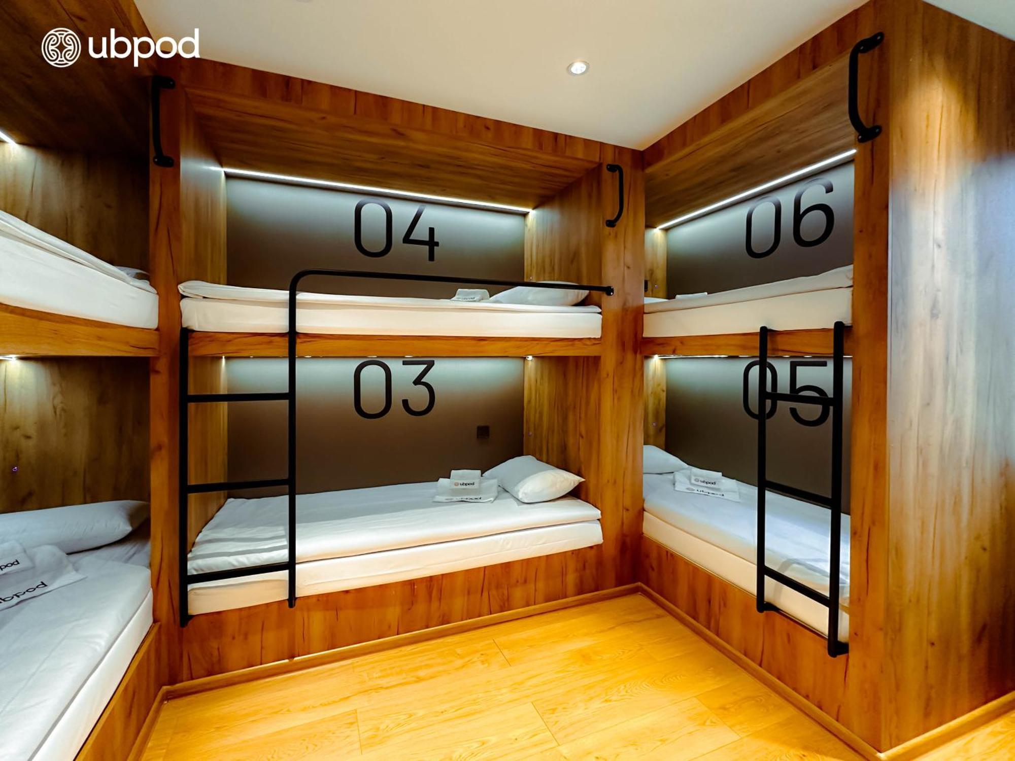 Ubpod- The First Capsule Hotel In Mongolia أولان باتور المظهر الخارجي الصورة